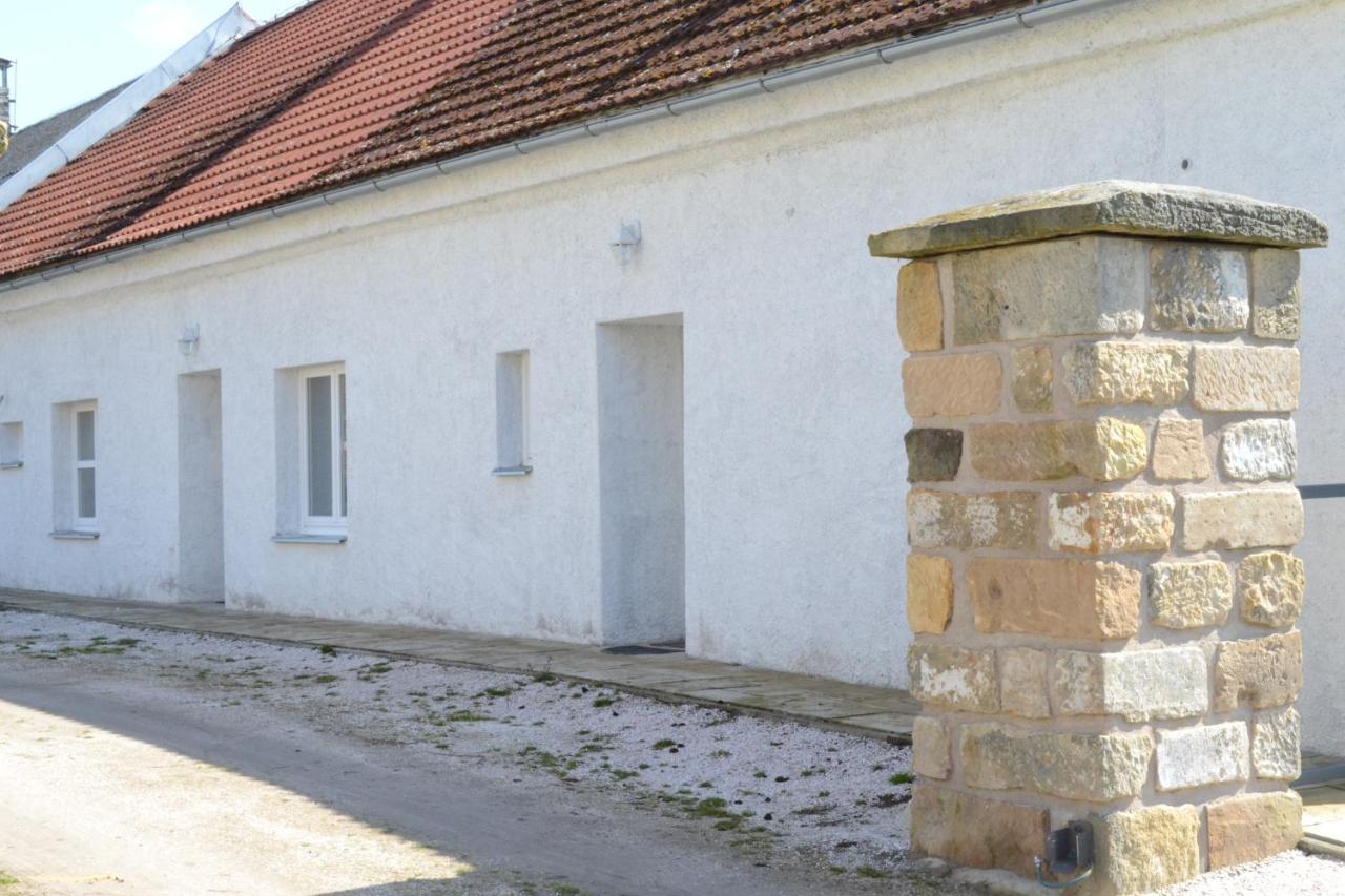 Apartamento Dvur Dolenec Rohoznice  Exterior foto